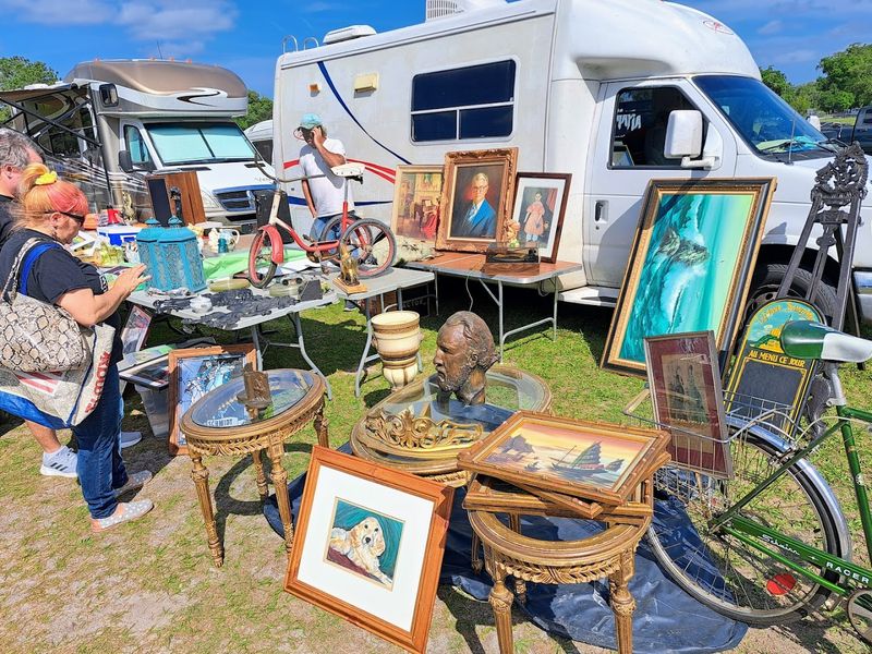 Pet-Friendly Shopping at Its Best