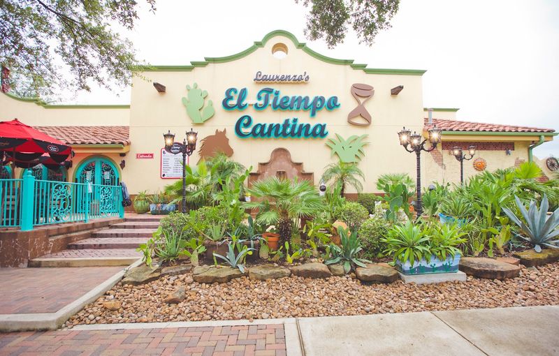 El Tiempo Cantina - Houston, Texas