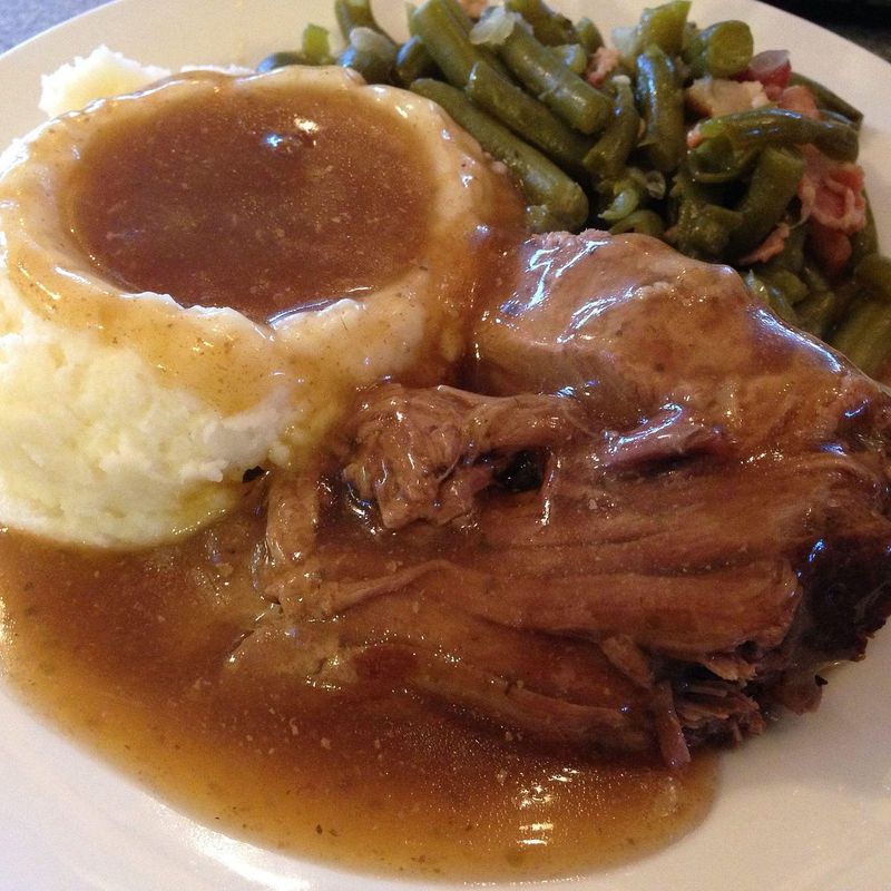 Mashed potatoes and gravy