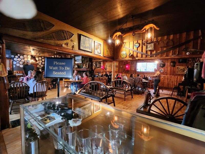 The Snake Pit - Kingston, Idaho