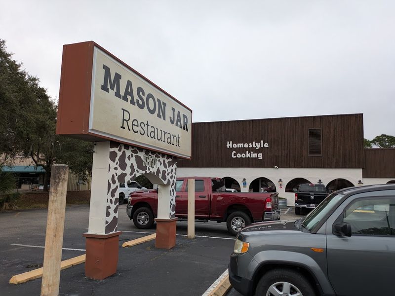The Mason Jar Restaurant - Umatilla, Florida