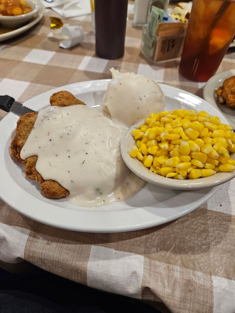 People Travel Across Florida for the Homemade Pies at This Amish Spot 5 Hearty Meatloaf That Feels Like Home