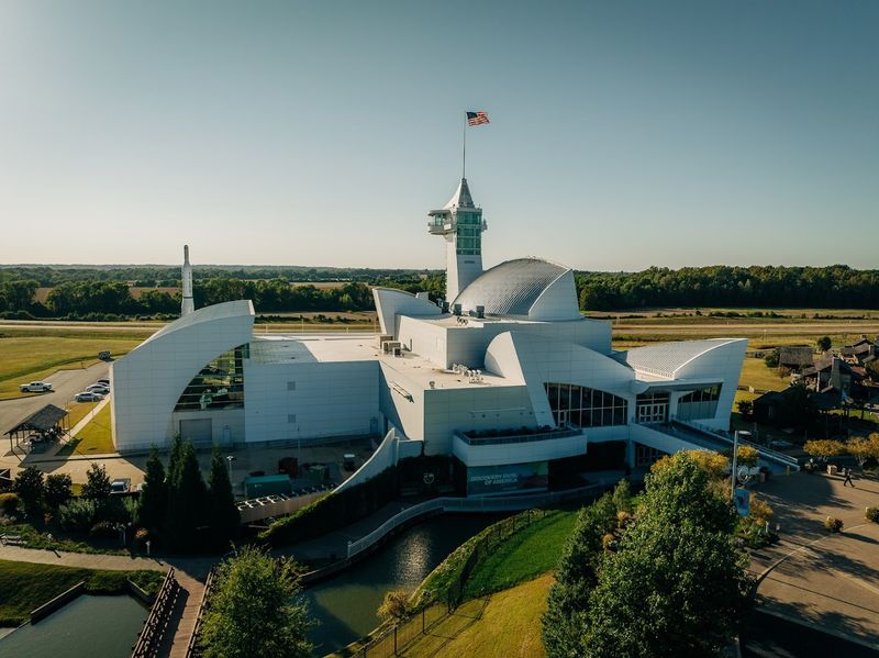 12 Tennessee Family Attractions That Can Fill a Full Day Without Overspending 5 Discovery Park of America - Union City, Tennessee