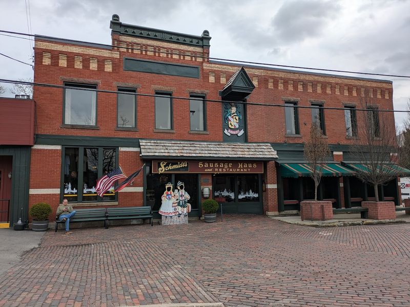 Schmidt's Sausage Haus Restaurant - Columbus, Ohio