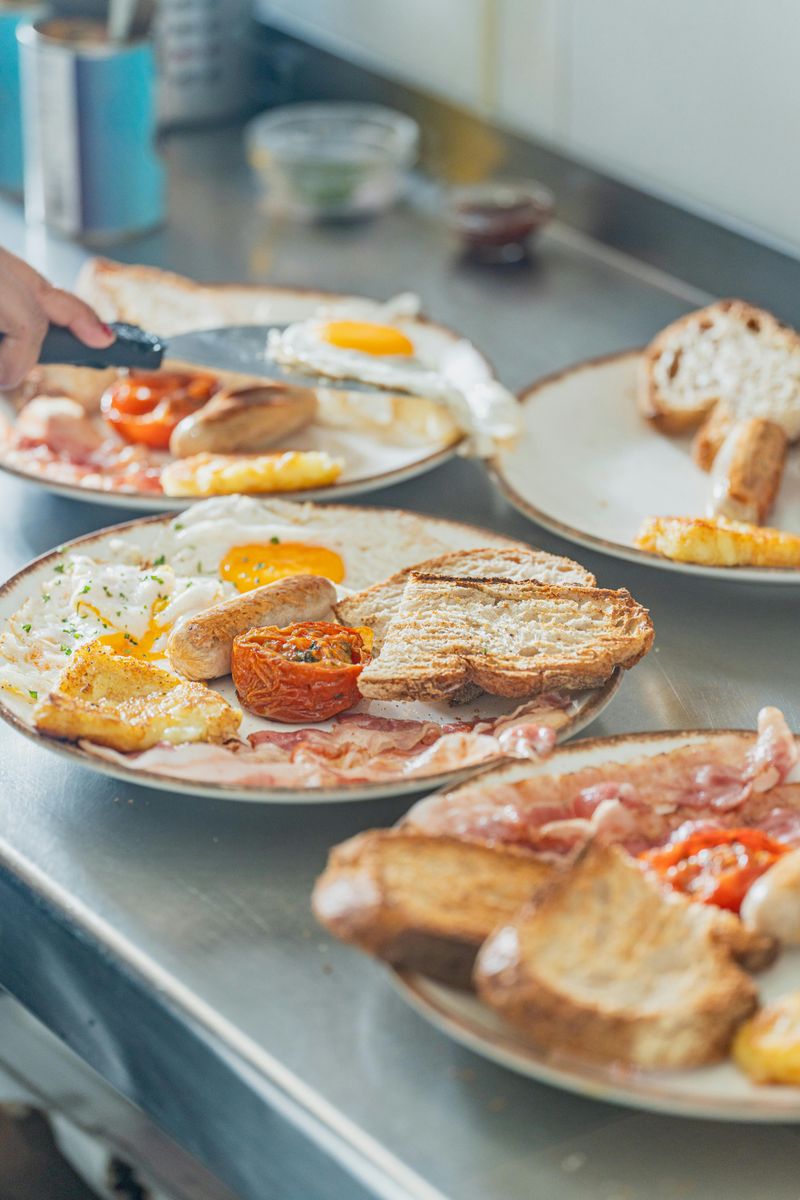 Full breakfast platters