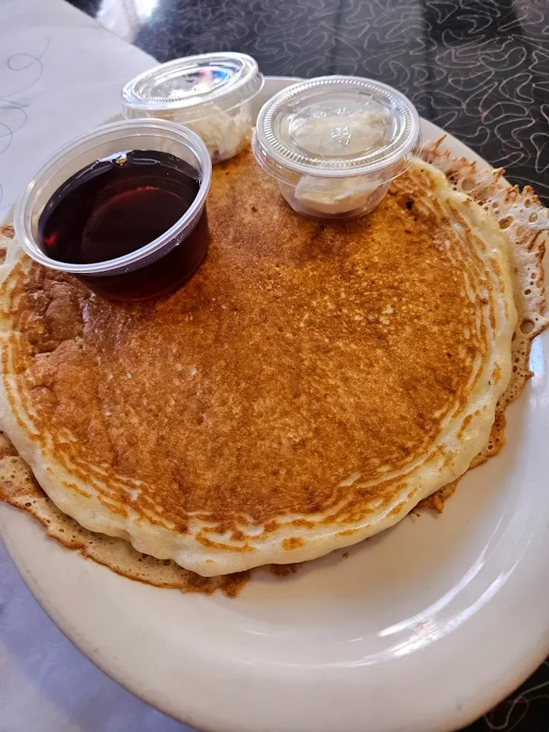 Fluffy Pancakes Worth Every Bit of the Hype