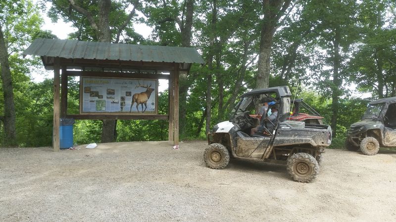 14 Beautiful Mountain Towns in Tennessee Perfect for Relaxing 10 Hatfield Knob Viewing Tower - LaFollette, Tennessee