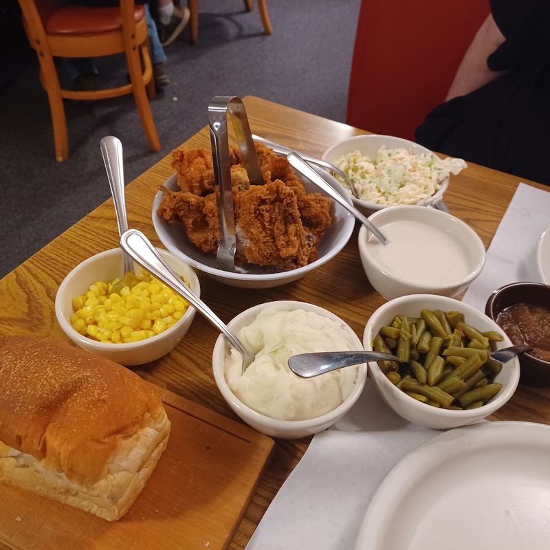 Monte Ne Inn Chicken - Rogers, Arkansas