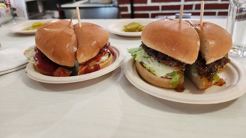 The Steak Burger: An Underrated Contender
