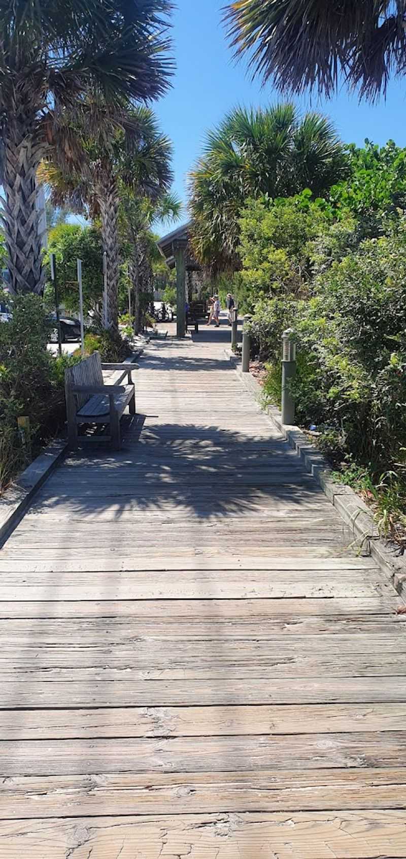 This Florida island town feels like the perfect escape for anyone tired of traffic, crowds, and noise 3 Pine Avenue: A Street That Feels Like a Different Era