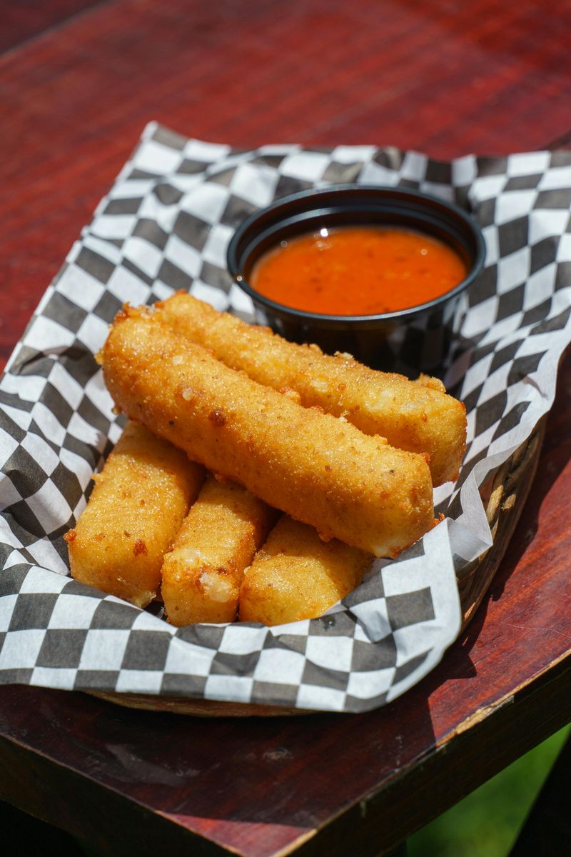 20 Restaurant Foods That Are Almost Always Pre-Cooked Somewhere Else 15 Mozzarella sticks