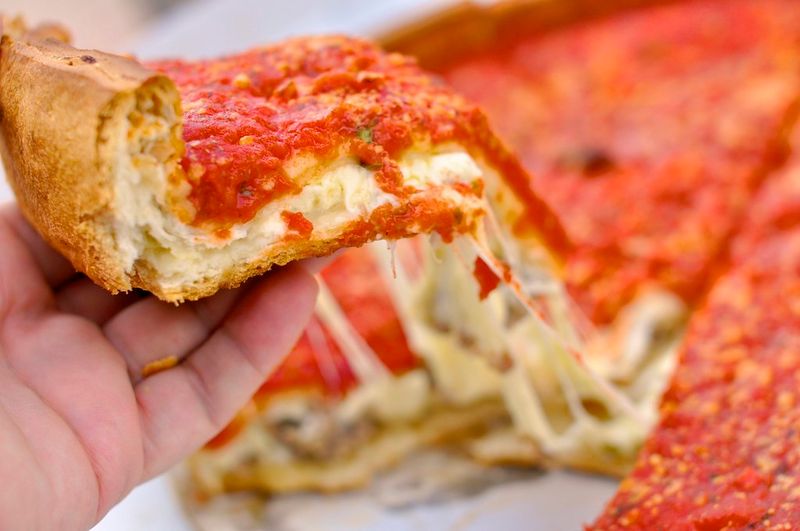 Stuffed crust pizza