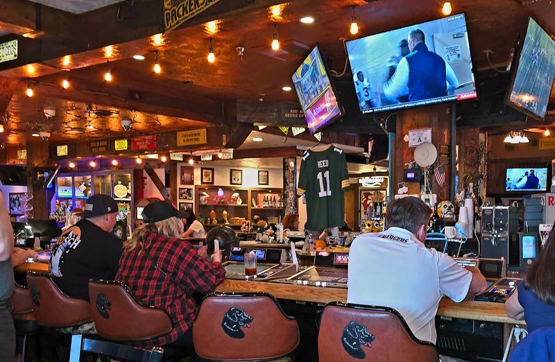 A Wisconsin Sports Bar Hidden Inside a Las Vegas Brewpub