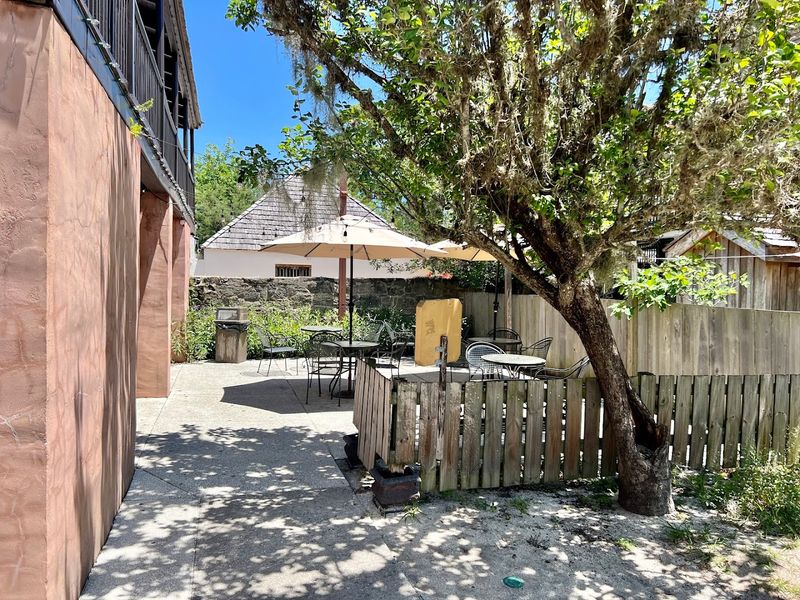 Key Lime Pie Made the Florida Way