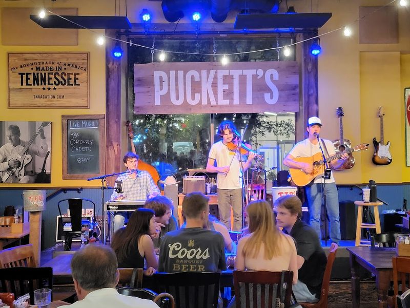 Puckett's Restaurant - Nashville, Tennessee