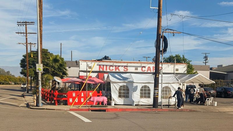 13 California Comfort Food Restaurants That Locals Lean On Again And Again 13 Nick's Cafe - Los Angeles, California
