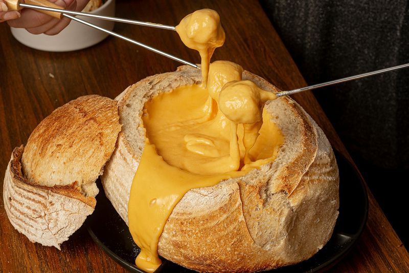20 80s Party Foods That Look Wrong Now - But Were a Big Deal 21 Fondue