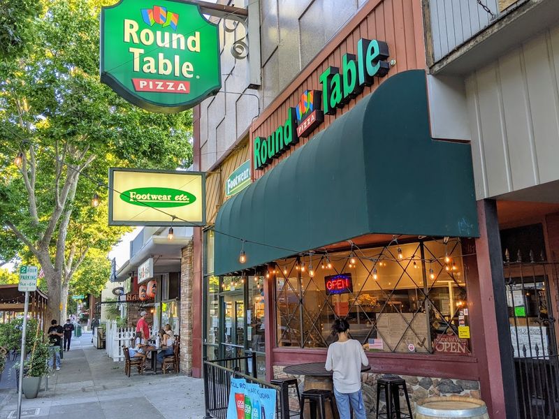 Round Table Pizza - San Jose, California
