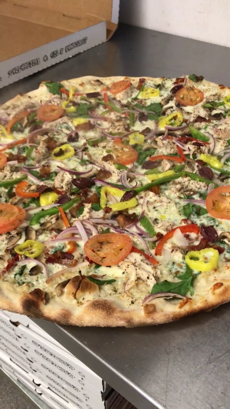11 Tennessee Pizza Places That Stay Packed Even On Weeknights 11 Southside Pizza - Chattanooga, Tennessee