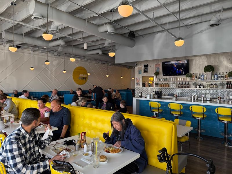 14 Arizona Brunch Spots That Turn Weekends Into A Routine 3 Over Easy - Phoenix, Arizona