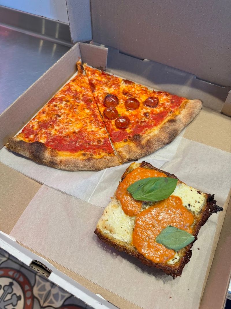 Apollonia's Pizzeria - Los Angeles, California