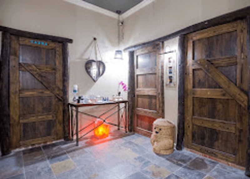 Infrared Sauna Sessions with Essential Oils