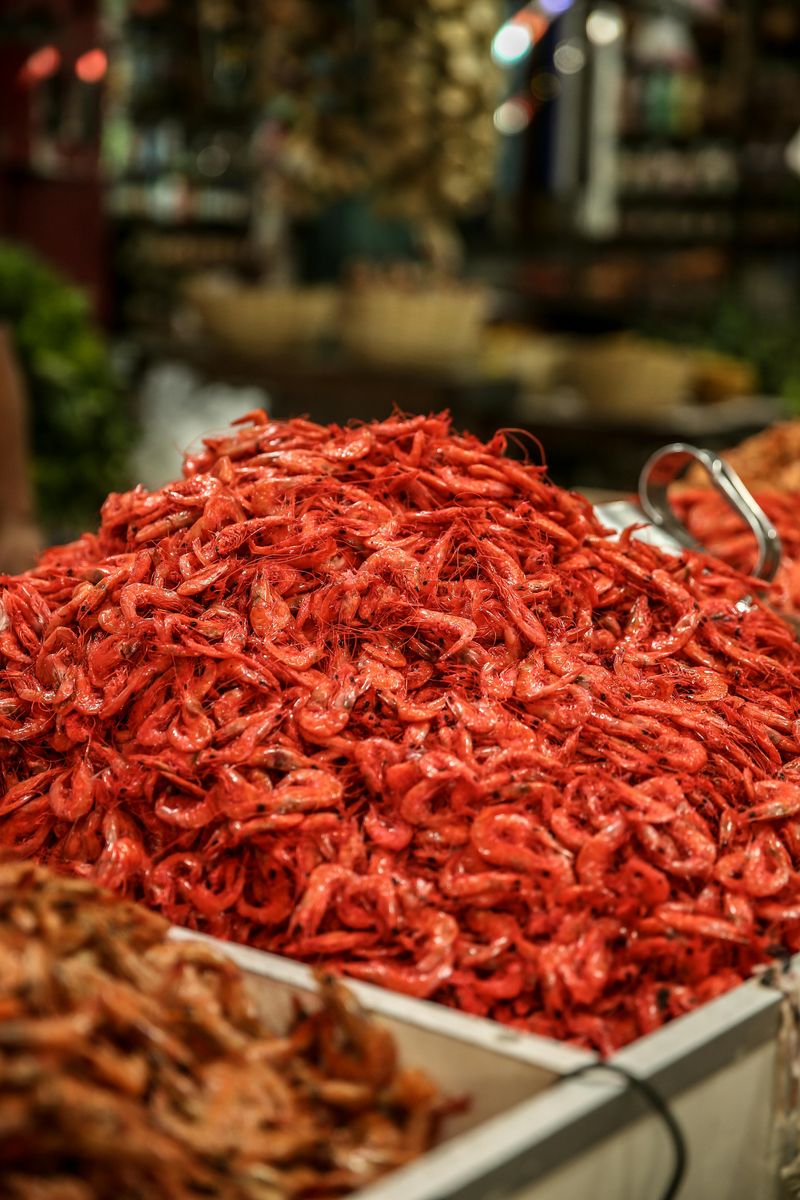 21 Restaurant Menu Tricks That Make Cheap Food Sound Expensive 20 Locally sourced