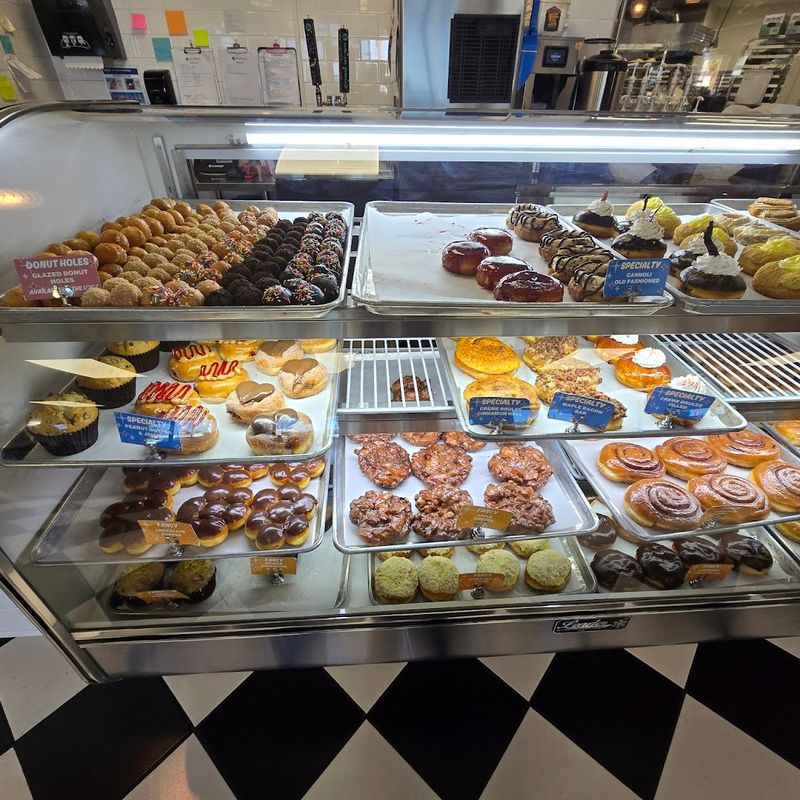 Carl's Donuts - Las Vegas, Nevada