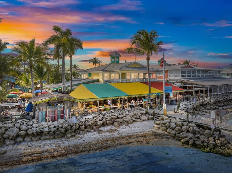 Capt Hirams Resort - Sebastian, Florida