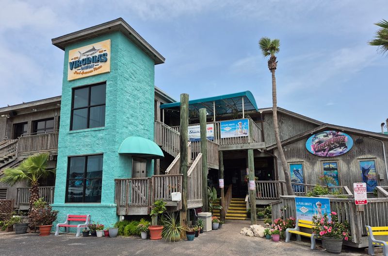 Virginia's On the Bay - Port Aransas, Texas