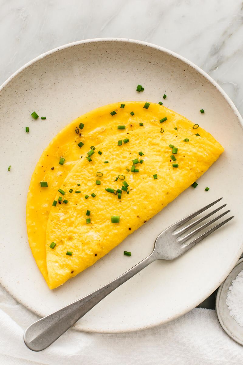 21 Meals That Only Make Sense If You Grew Up Eating Them Regularly 20 Plain omelet meal
