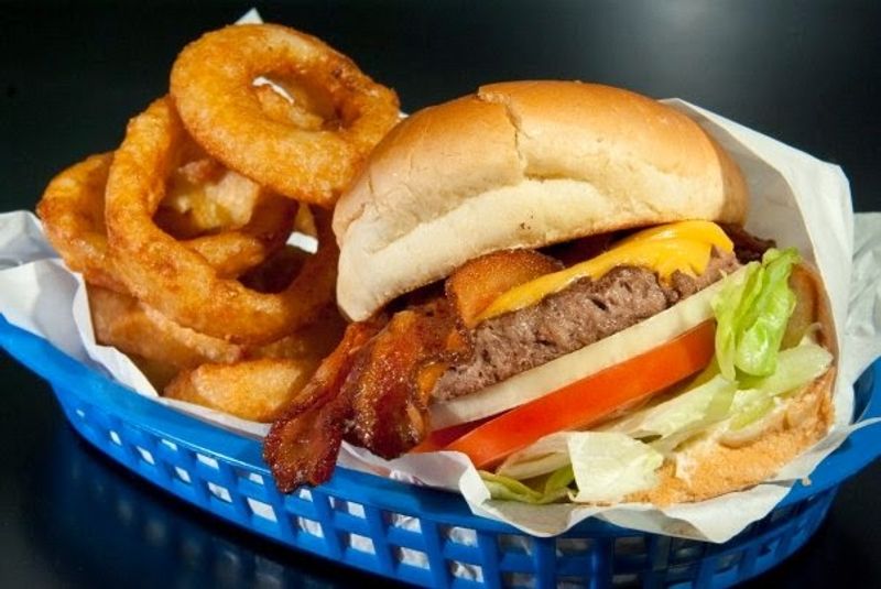 Archie's Giant Hamburgers & Breakfast - Reno, Nevada