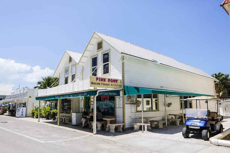 Local Dining: Flavor Without the Fuss or the Tourist Markup