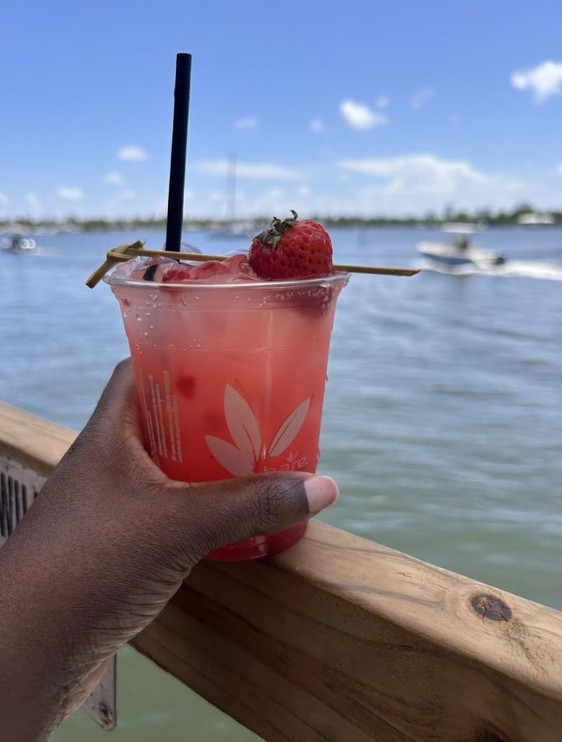 This Florida burger shack serves what locals swear is the best burger in the state 7 Drinks That Keep the Good Times Rolling