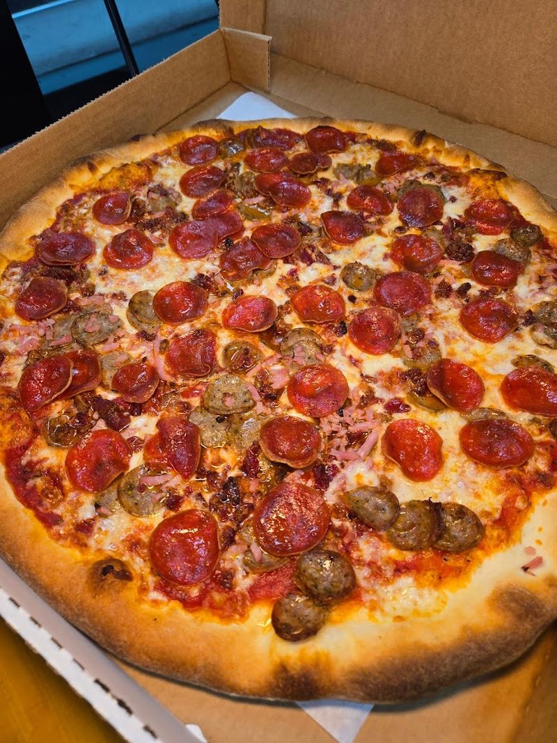 Lucino's Pizza - Las Vegas, Nevada