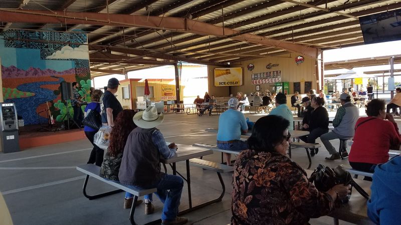 Live Music That Sets the Perfect Mood