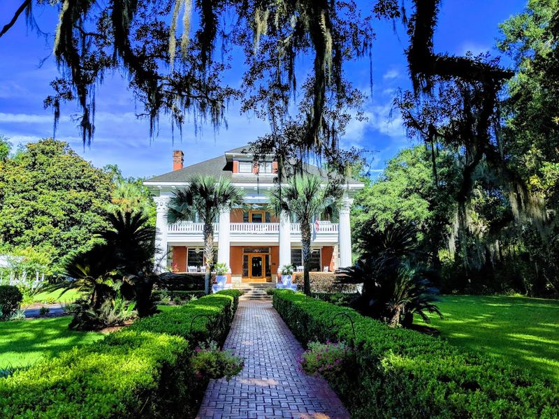 Wildlife and Birdwatching Paradise