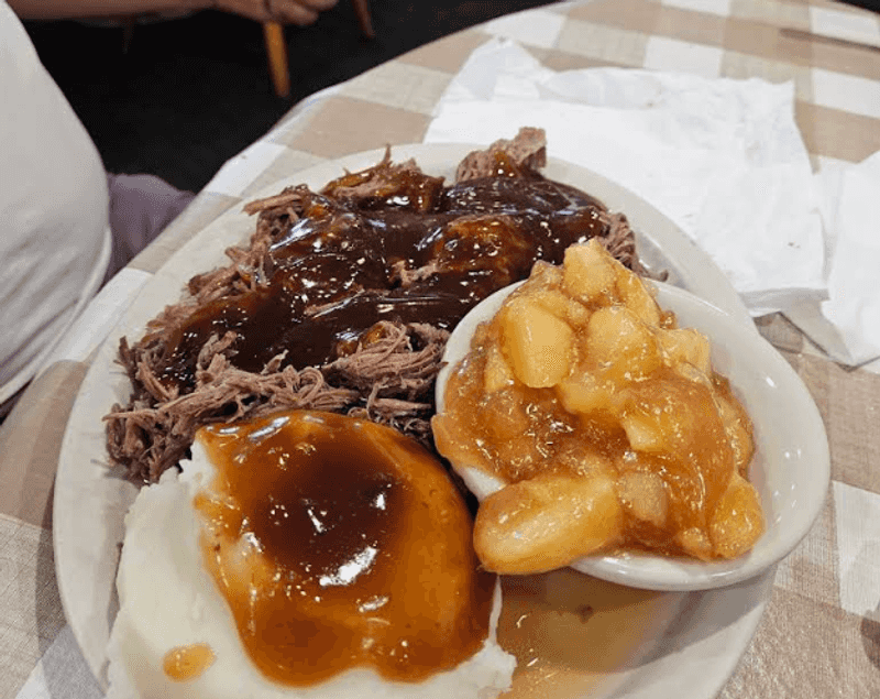 People Travel Across Florida for the Homemade Pies at This Amish Spot 12 Pulled Pork That Falls Apart in the Best Possible Way