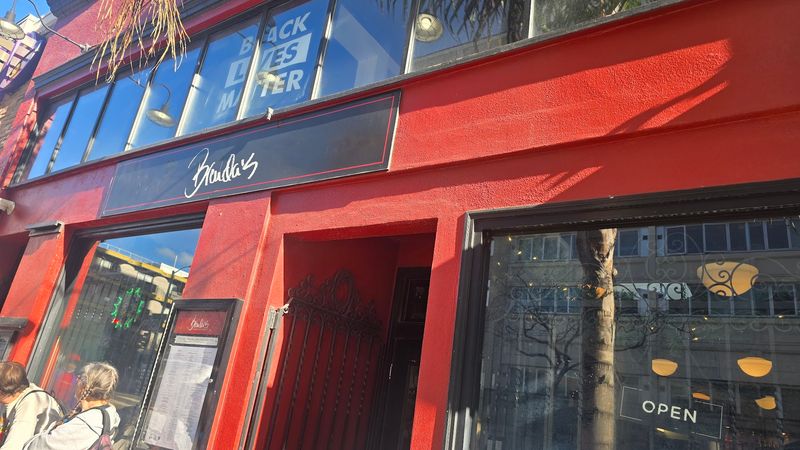 Brenda's French Soul Food - San Francisco, California