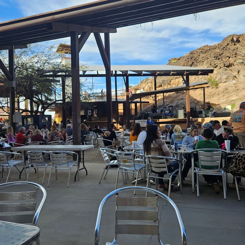 Weekend-Only Hours That Make It Feel Exclusive