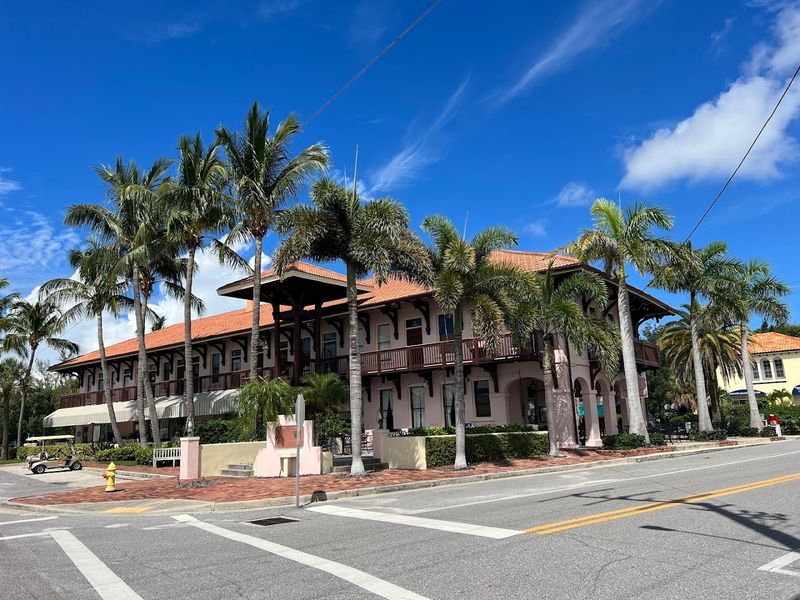 The quiet Florida island where time seems to slow down in the best possible way 13 Local Restaurants and Shops That Reflect Genuine Small-Town Island Character