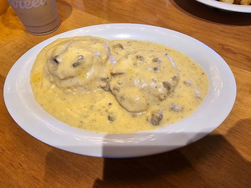 Hash Bowls Loaded With Flavor and Freshness