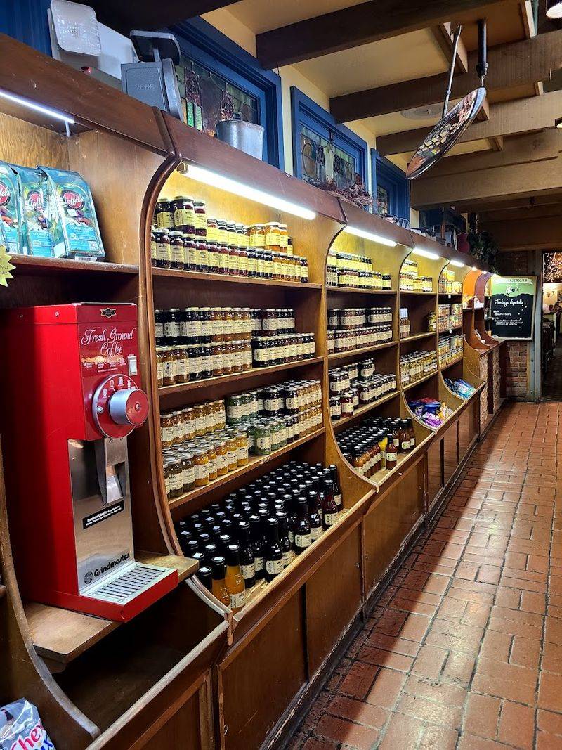 A Gift Shop and Bakery That Deserve Their Own Visit