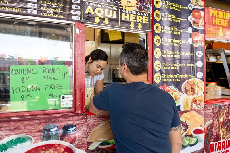 Shawarma Vibes: A Hidden Gem Worth Seeking Out