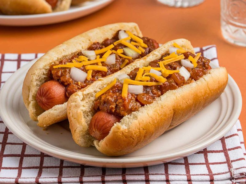 Chili dogs