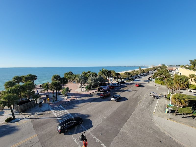 The Florida spot locals love when they want a break from crowds, traffic, and noise 10 Beach Boutiques: Small Shops with Big Personality