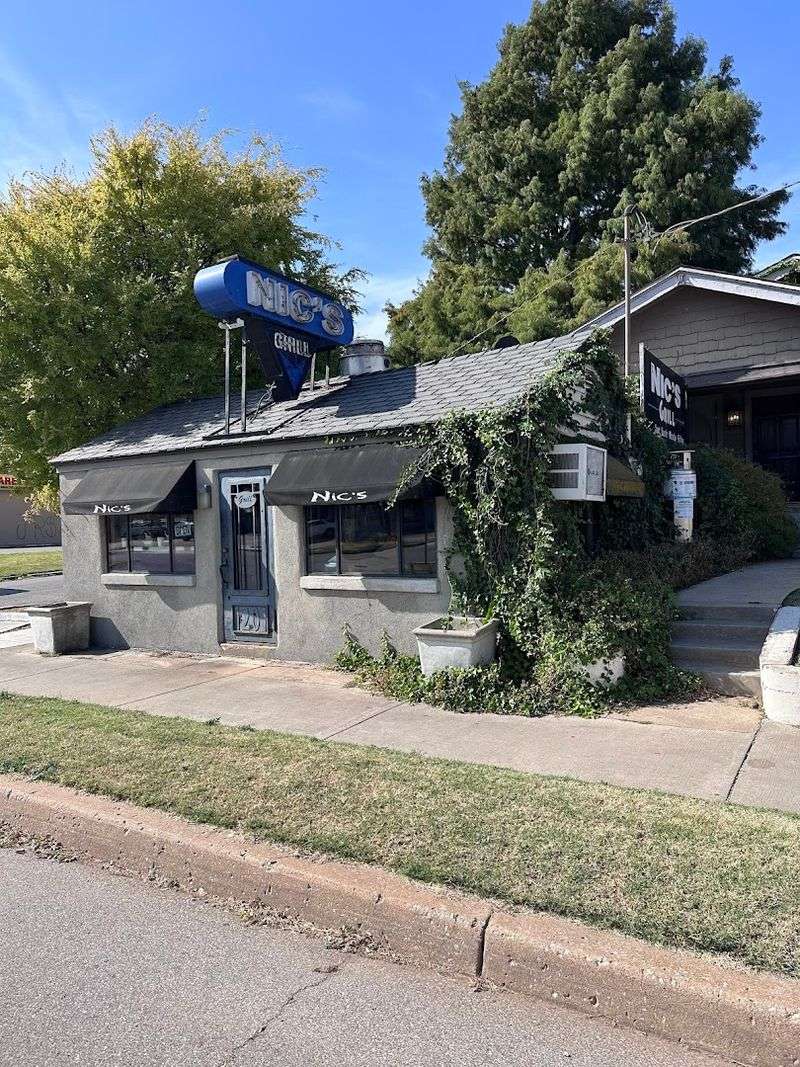 Nic's Grill - Oklahoma City, Oklahoma