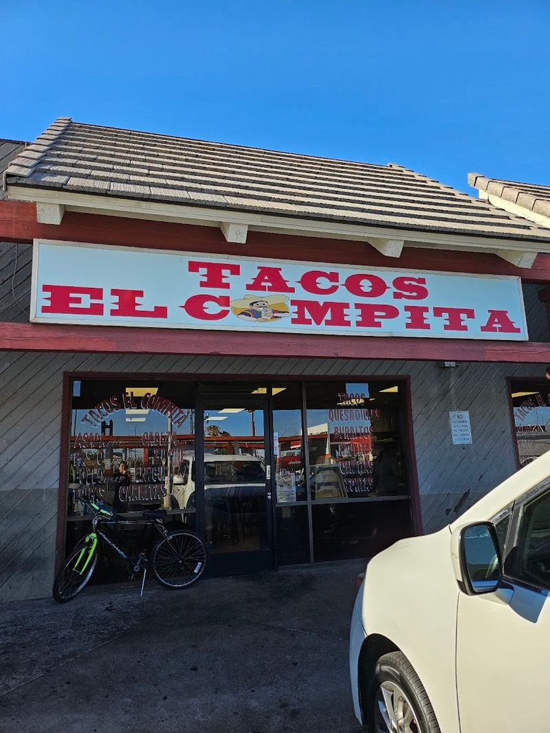 11 Nevada Taco Trucks That Locals Keep Coming Back To After Dark 5 Tacos El Compita - Las Vegas, Nevada