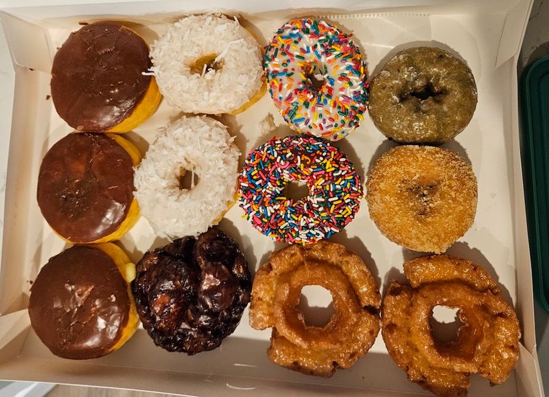 Donut Palace - Murfreesboro, Tennessee