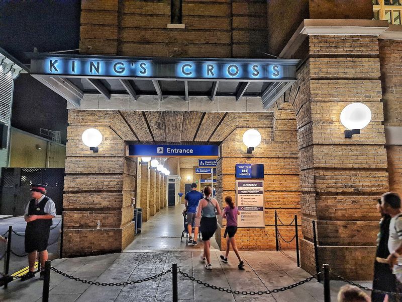 This Magical Train Ride in Florida Feels Like a Scene From a Storybook 14 Practical Info: Hours, Location, and How to Plan Your Visit